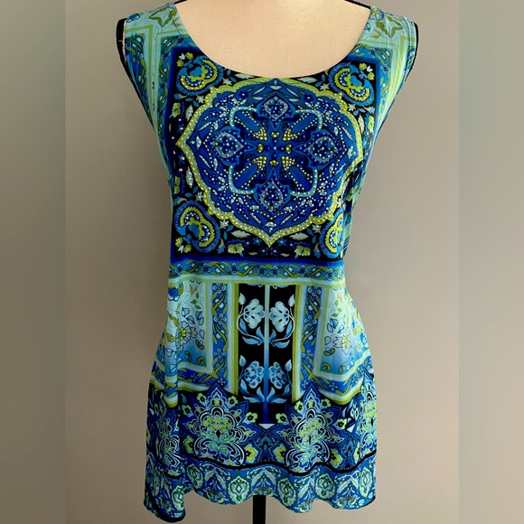 Roz & Ali Tops - Navy and Green Tunic